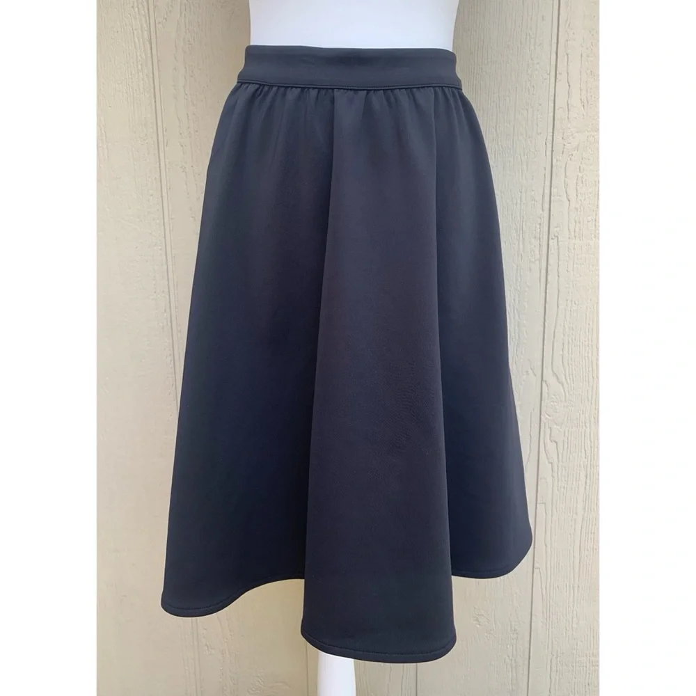 H&M Black Circle Skirt Size 8